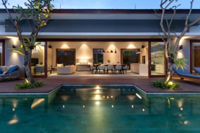 Гостиница Amarin Seminyak  Kuta